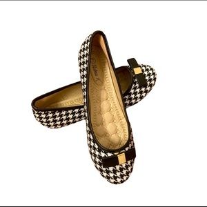 🐕‍🦺B&W HOUNDSTOOTH FLATS🐕‍🦺